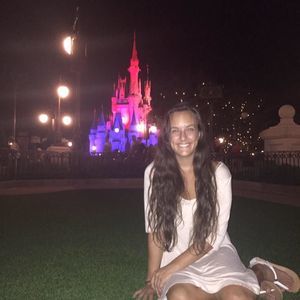 Meet your Posher, Anna